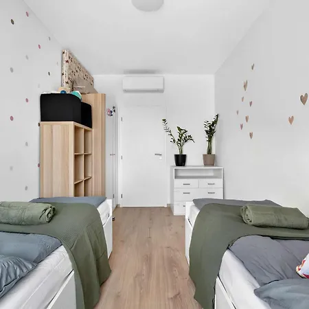 Na Vyslni With Balcony And Parking *