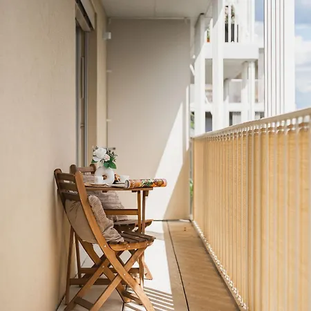 Na Vyslni With Balcony And Parking